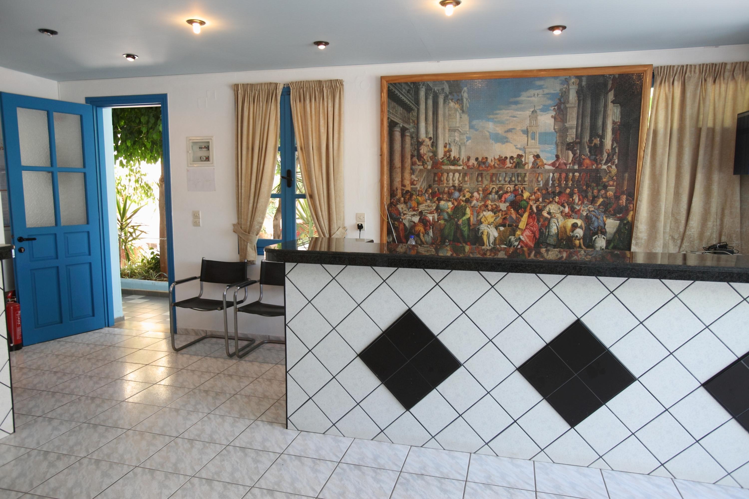 Happy Days Aparthotel Malia  Exterior photo
