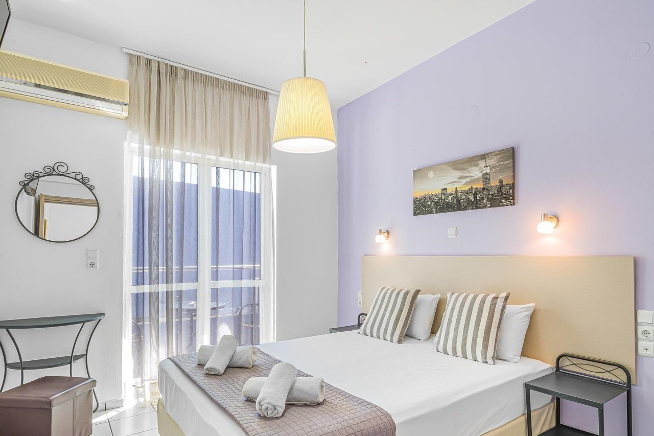Happy Days Aparthotel Malia  Exterior photo